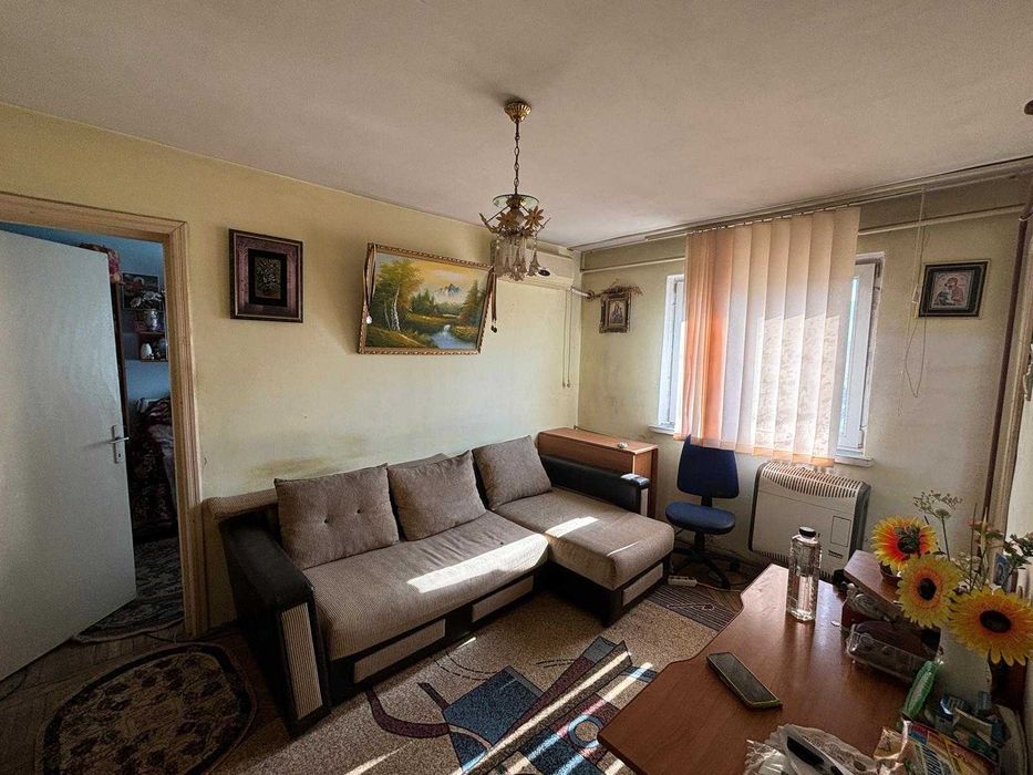 Vând apartament 2 camere zona centrală Balș