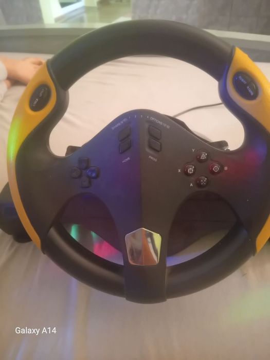 Vand ps 4 + volan myria