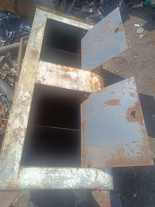 Сейф советский тяжёлый