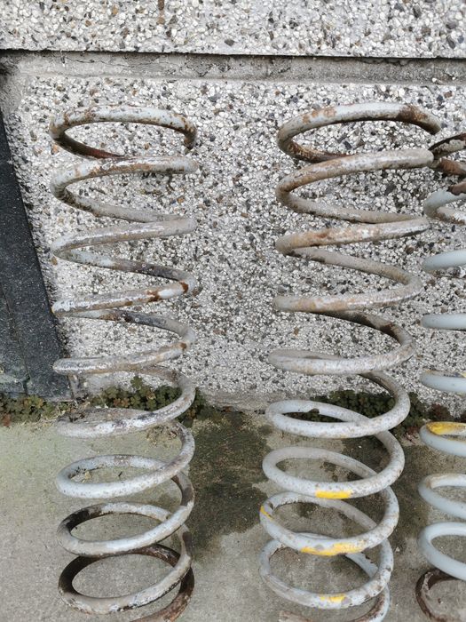 Пружини за ВАЗ, в много добро състояние!