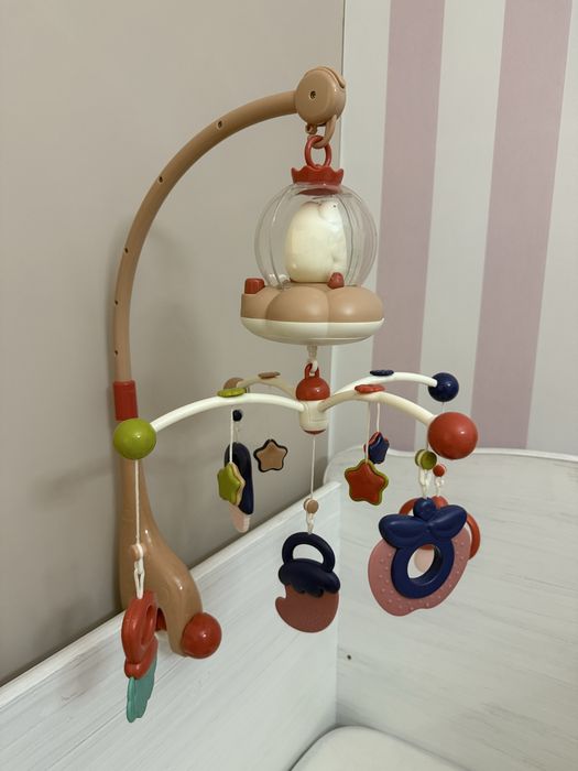 Музикална въртележка Kikka Boo за кошара