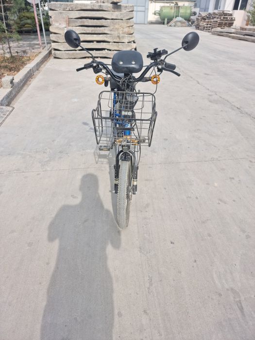 Продаю велоскутер Bonvi