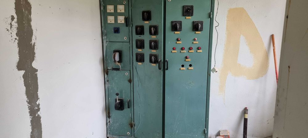 Продава се Промишлена сграда в с. Равно, Област Разград - 1640 кв.м за 183 €/кв.м - Снимка #7