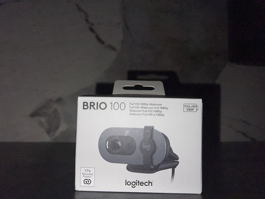 Веб камера, logitech brio 100 обмен