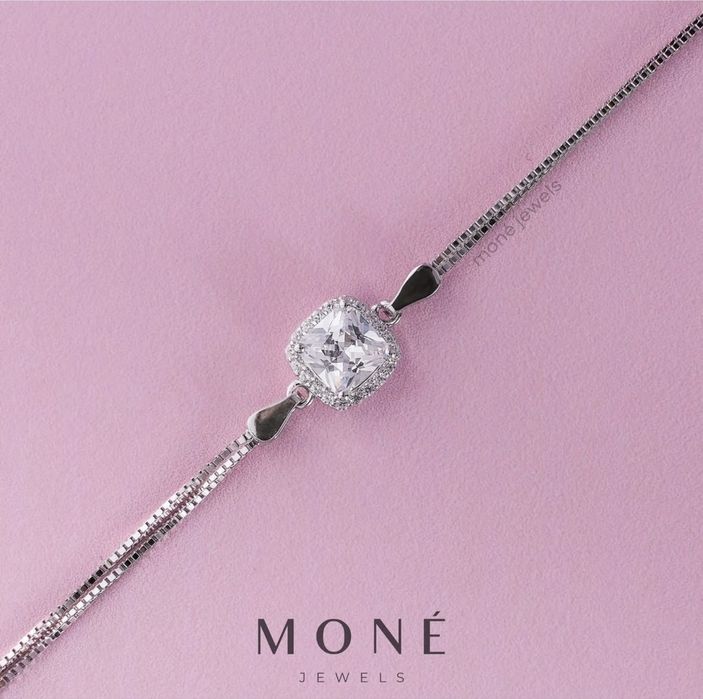 Срочно продам! Браслет MONE