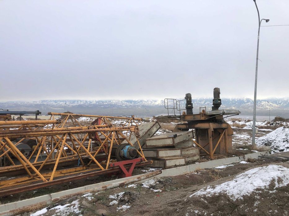 Башенный кран QTZ-80