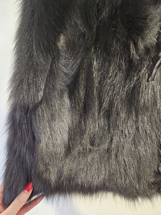 Черен елек от лисица