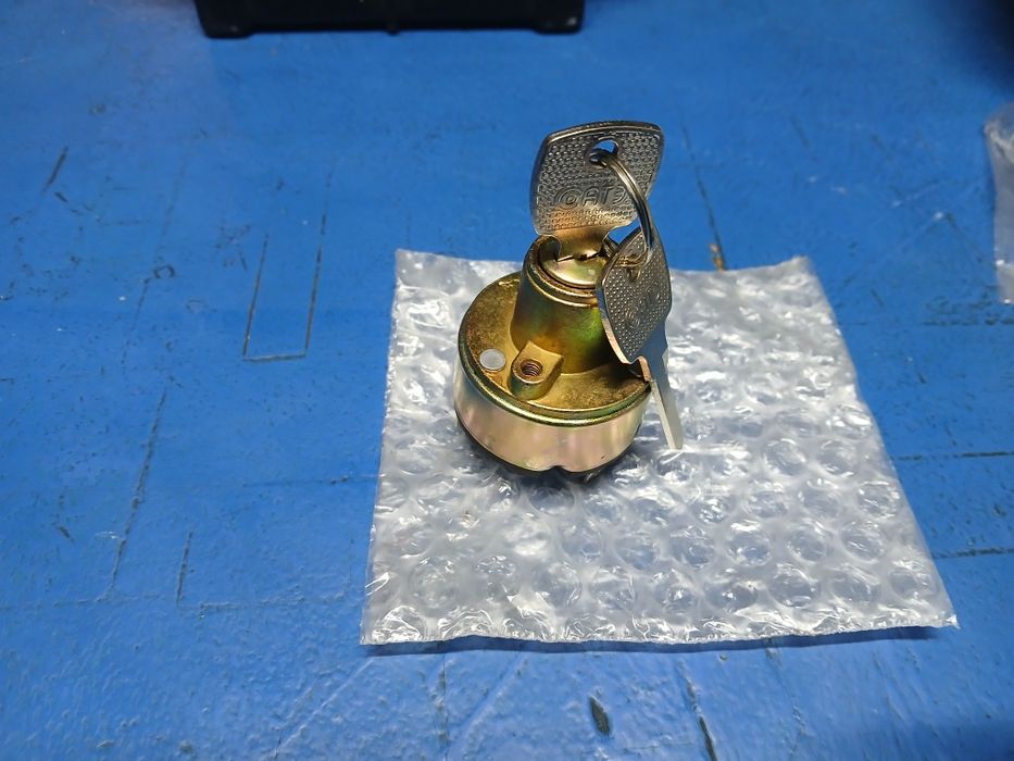 Запчасти мотоцикл Урал