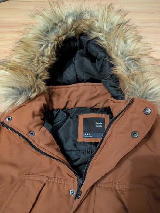 Geaca de iarna Bershka