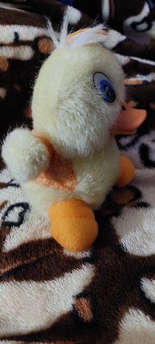 Мягкие игрушки, по 15000каждая