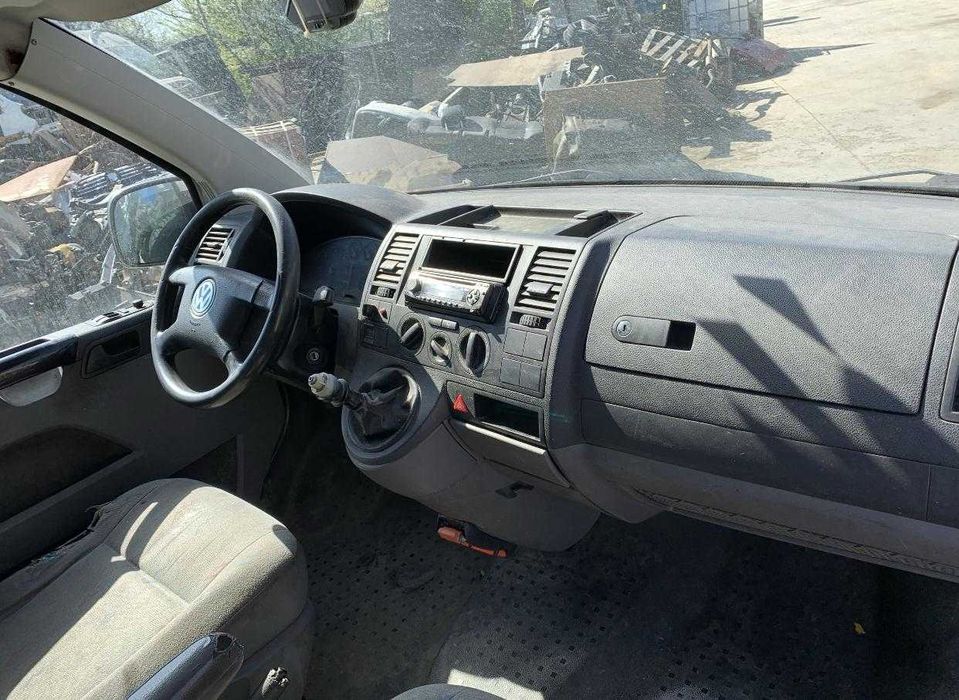 Piese VW Transporter T5  2.5 , 4 x 4 -  axd