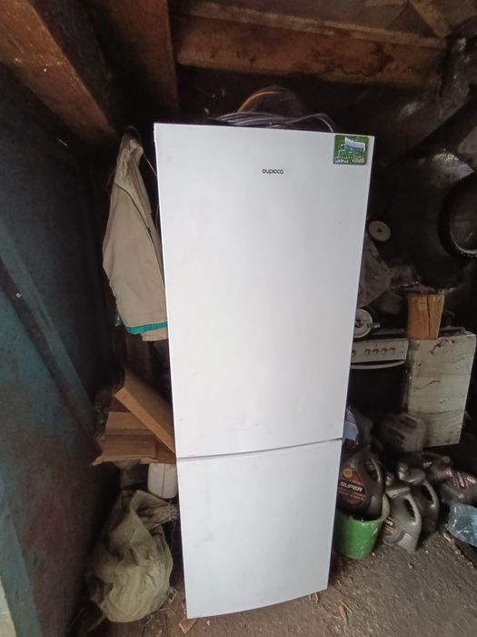 Продам холодильник