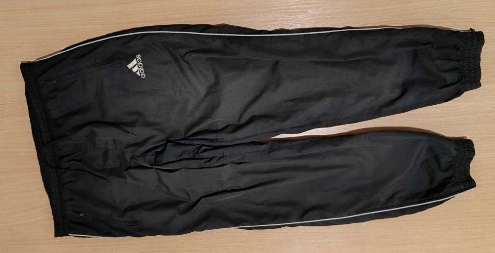 Adidas-Много Запазено