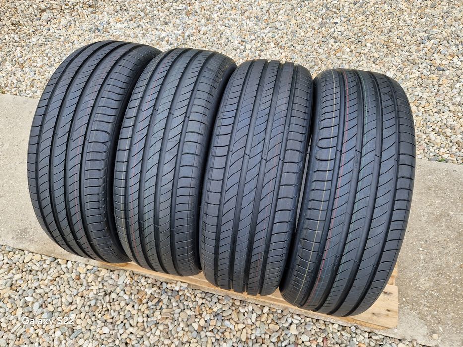 4anvelope vara NOI 205 55 19 Michelin