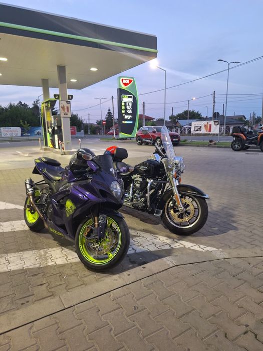 Vând Suzuki Gsx-r 1000 k7-K8