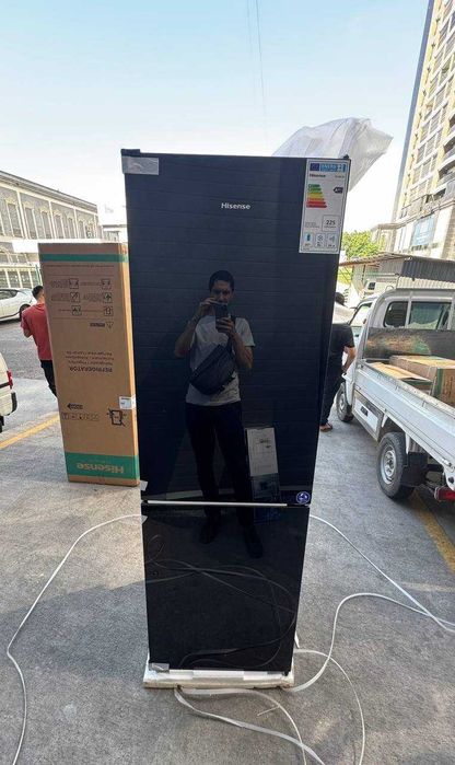 Холодильник Hisense RD-39WCBG No Frost 300 л