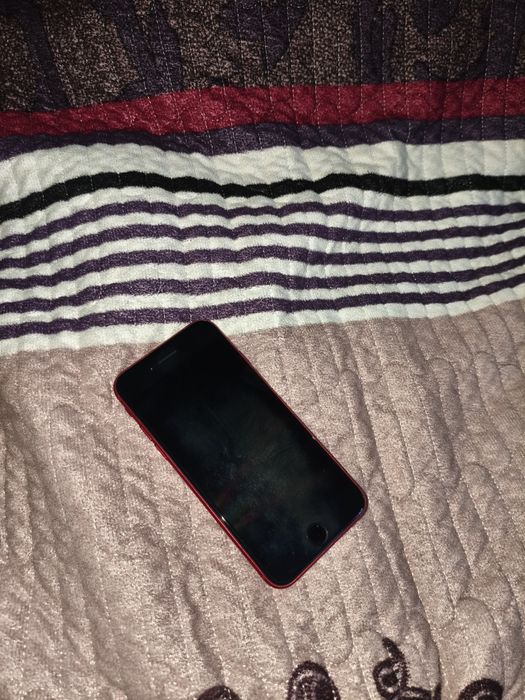 iPhone se 2020 64gb