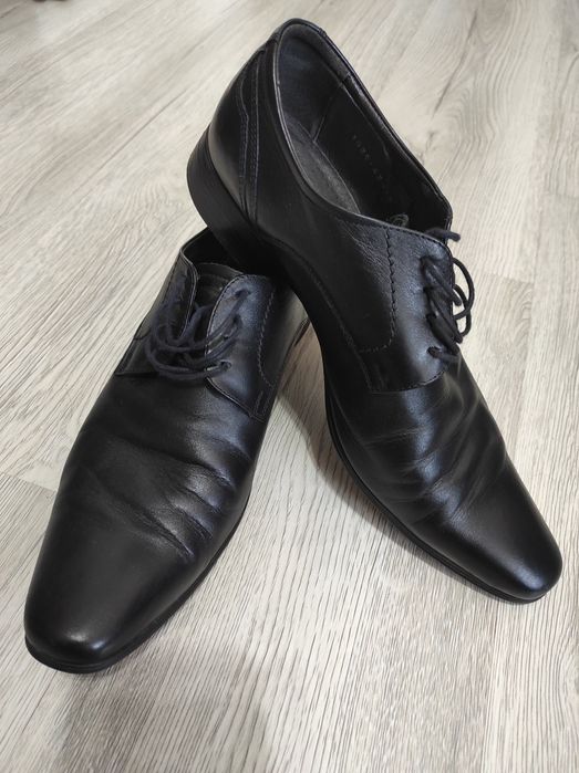 Pantofi piele nr.42, stare foarte buna