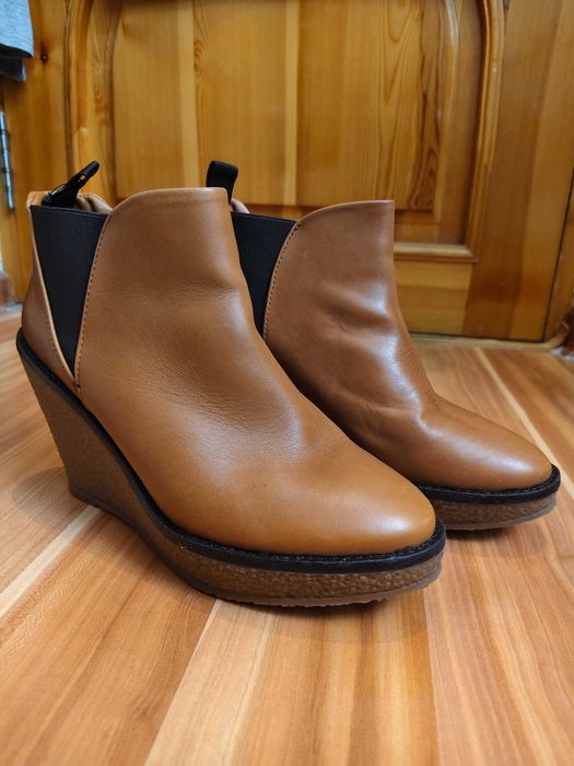 Испанская кожаная обувь на высокой платформе Mango