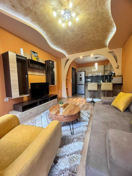 Дава се под наем Двустаен апартамент в Пловдив, Кючук Париж - 62 кв.м за 433.5 € - Снимка #2