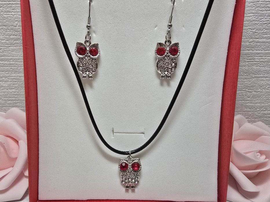 Комплект колие и обеци Бухалче