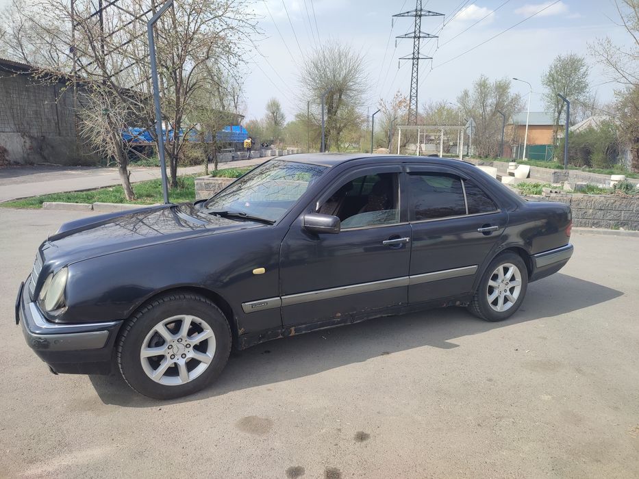 Mercedes Benz W210 Elegance