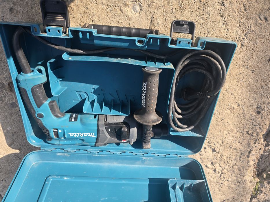 Ciocan rotopercutor Makita HR2641