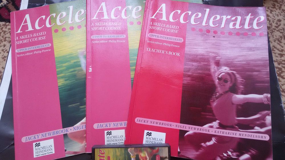 Срочно книги  английский обучающие Оригинал