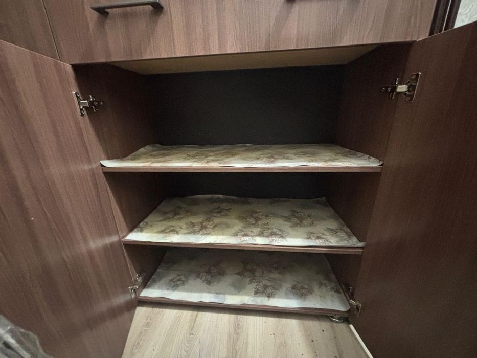 Продам камот обувница