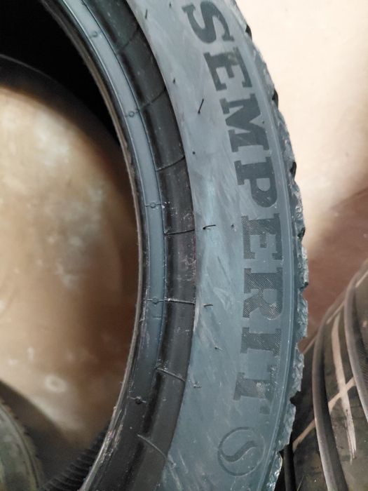 205/45/17" Semperit 4бр.гуми.