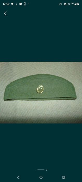 Soldat militar RSR casca caciula cu clape sau boneta iarna