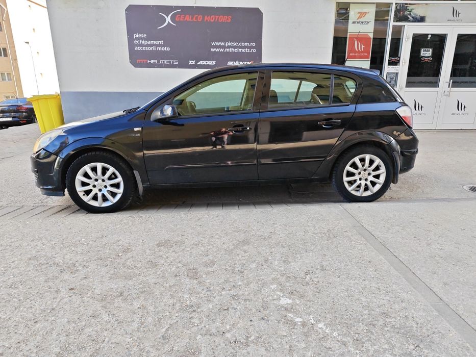 Opel Astra H - 1.7 CDTI
