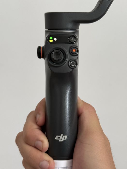 Стабилизатор для смартфона DJI Osmo Mobile 6