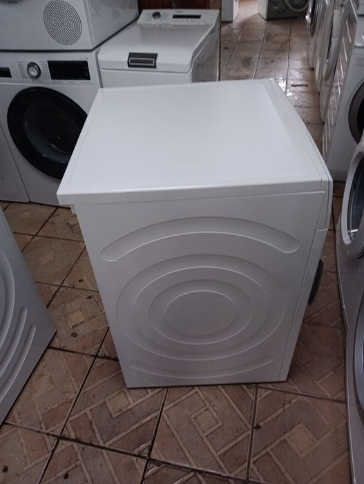 Сушилня с термопомпа Бош Bosch Serie 4 A++ 8кг 2 години гаранция!