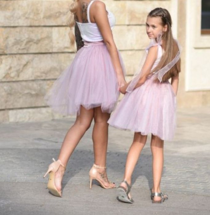 НОВИ еднакви официални рокли за майка М размер и дъщеря 1-3г. подходящ