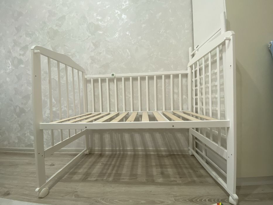 Детская кровать новая