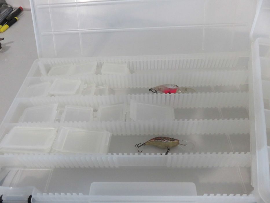 Кутии за примамки и хладилна кутия Igloo