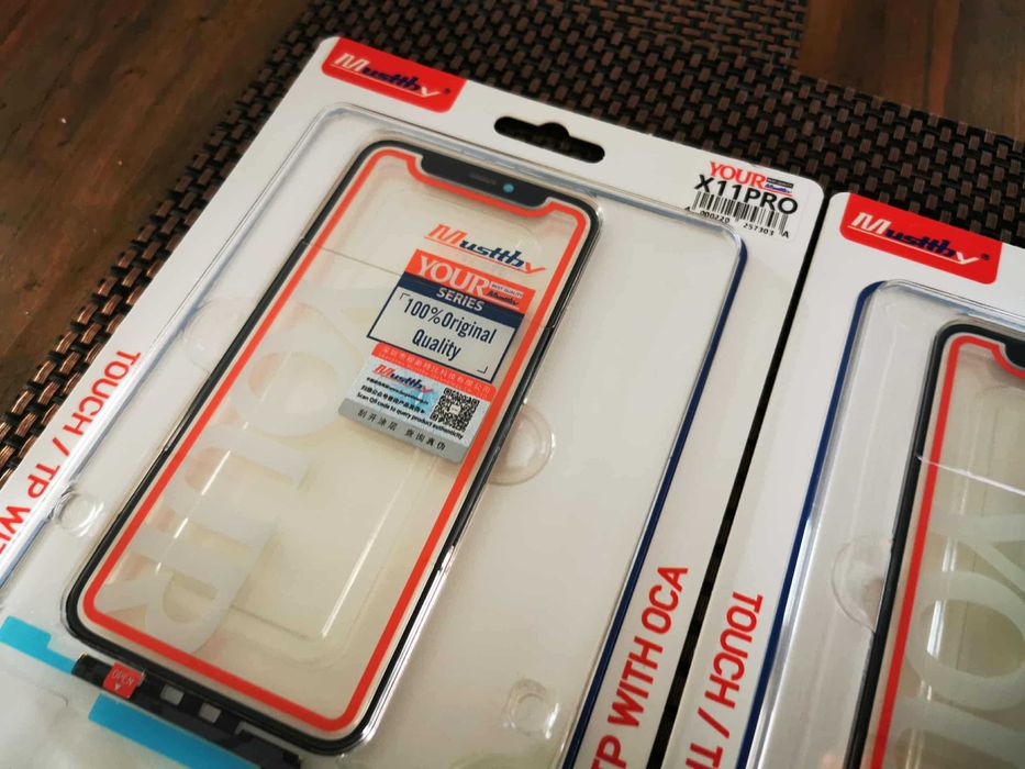 Touchscreen + sticla + oca Apple Iphone 11 pro cu cip si fara Musttby