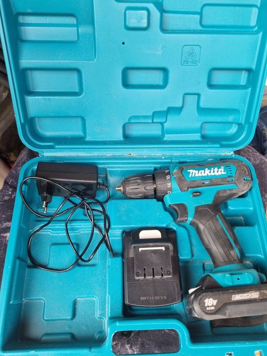 Vând filetantă makita DDF482