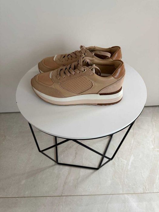 Дамски обувки ZARA 37-НОМЕР