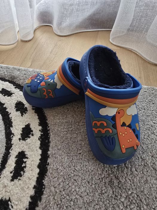 Crocs next cu captuseala marimea 25.5