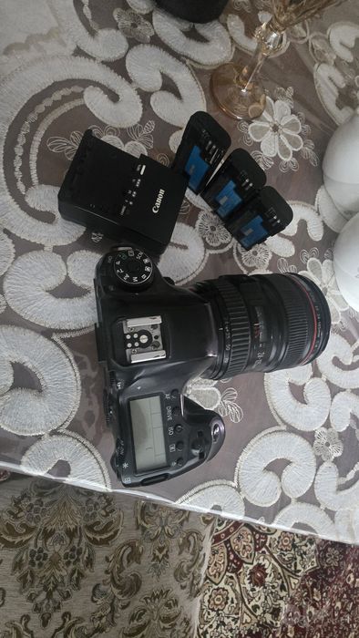 Canon 6D                     6