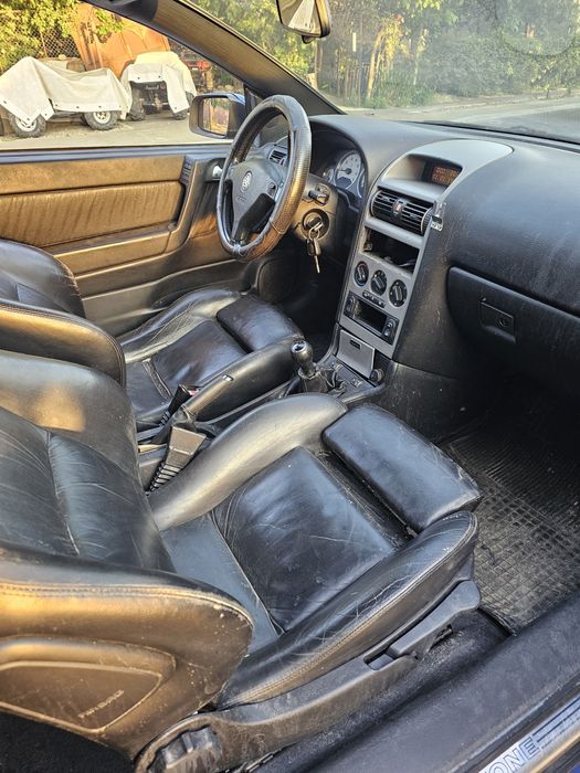 Opel Astra bertone decapotabil 1.6 i