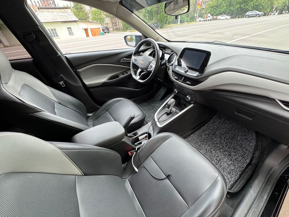 Chevrolet Onix 2023 — 5