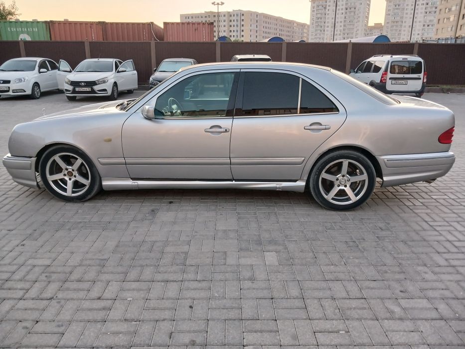 Машина сатылады 1996жылғы газ бензин