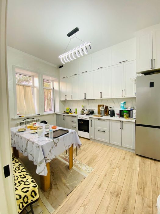 Продам квартиру в Конраде