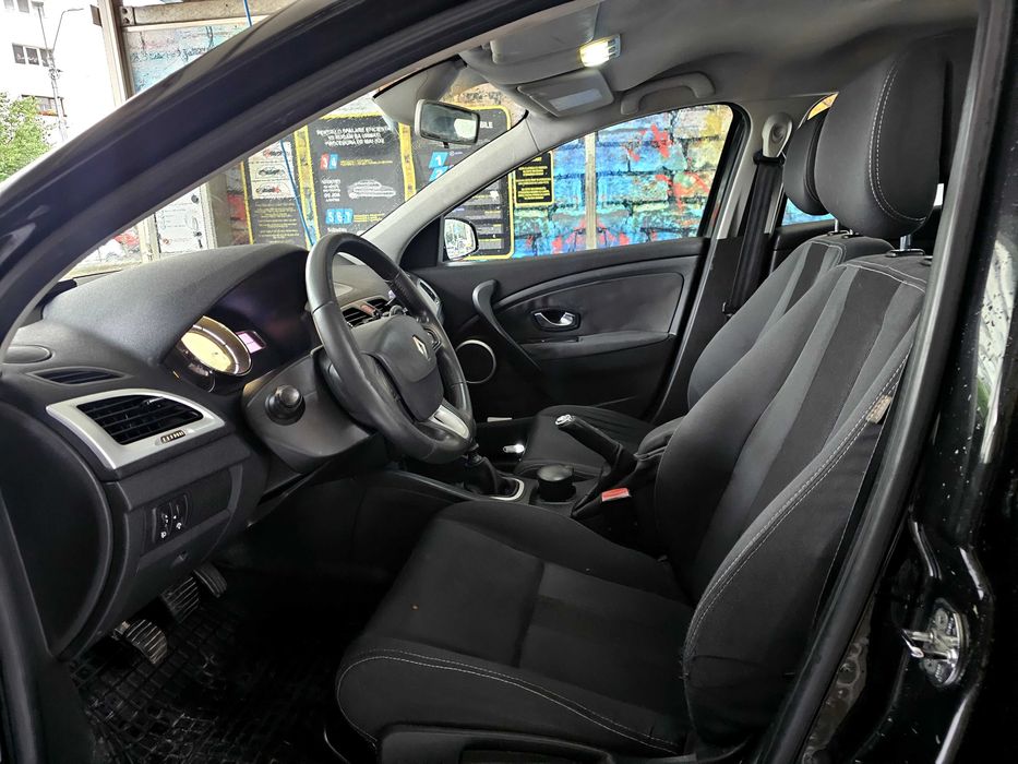 RENAULT Megane 2009 — imagine 3