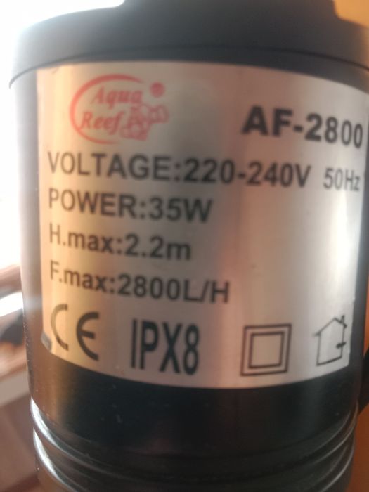 Продам два компрессора и обогреватель  воды.