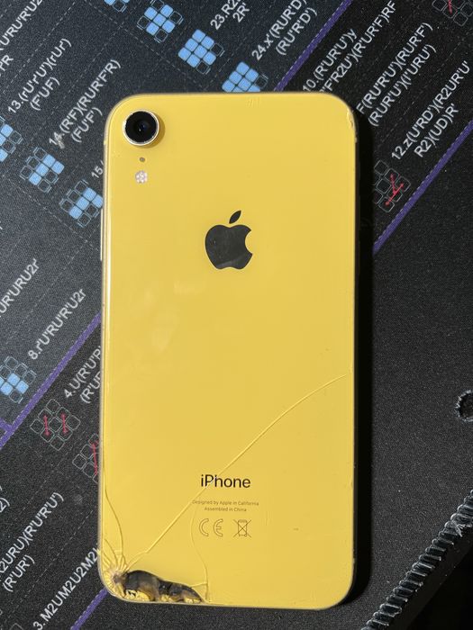 IPhone XR хорошем состояний