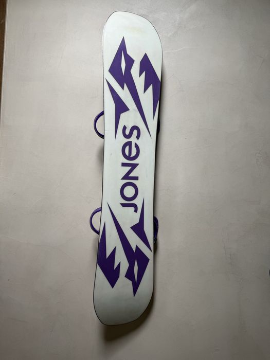 Jones Twin Sister сноуборд дъска 143 с Burton автомати